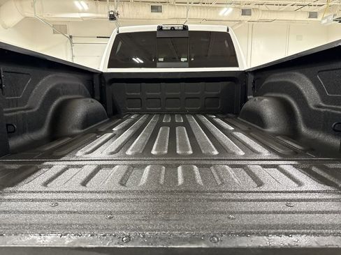 Used 2019 RAM 2500 Limited AWD/4WD image 24