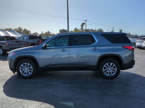 Used 2020 Chevrolet Traverse LS image 7