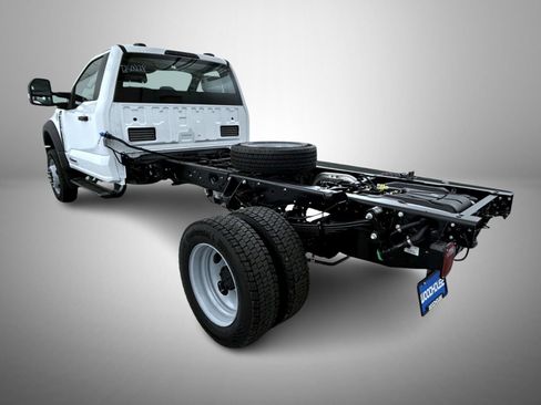 New 2026 Ford F550 4x4 Regular Cab Super Duty image 7