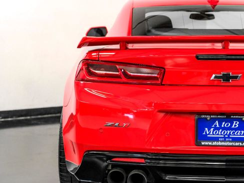 Used 2017 Chevrolet Camaro ZL1 image 36