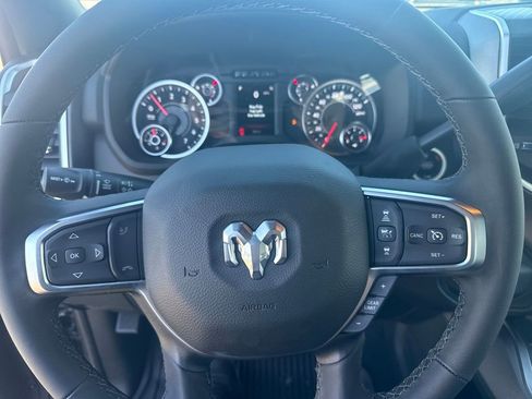 New 2026 RAM 2500 Big Horn AWD/4WD image 13