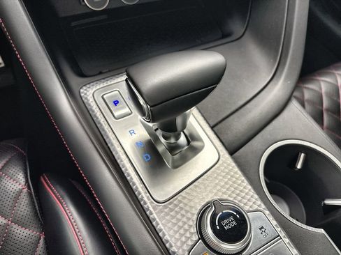 Used 2022 Genesis G70 3.3T RWD image 22