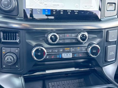 Used 2025 Ford F150 Lariat w/ Equipment Group 502A High AWD/4WD image 19