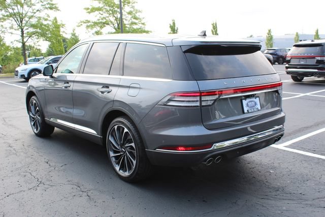 Used 2022 Lincoln Aviator Reserve w/ Equipment Group 201A AWD/4WD image 8