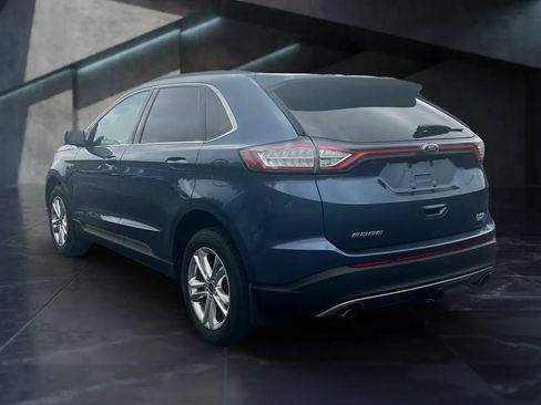 Used 2018 Ford Edge SEL w/ Equipment Group 201A AWD/4WD image 4