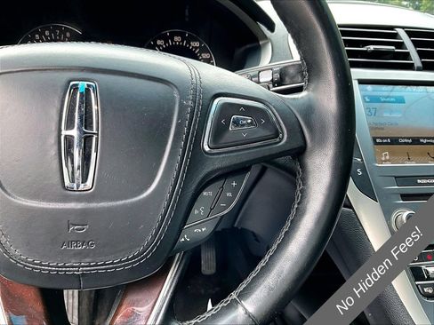 Used 2017 Lincoln MKZ Reserve w/ Climate Package FWD image 16