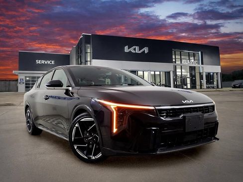 Certified 2025 Kia K4 GT-Line FWD image 1