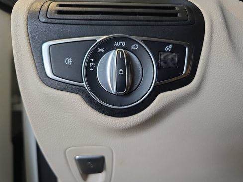 Certified 2021 Mercedes-Benz GLC 300 4MATIC image 27