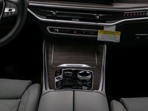 New 2026 BMW X5 xDrive50e w/ Executive Package image 8