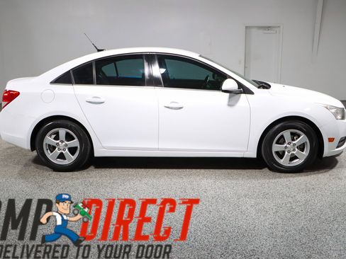 Used 2014 Chevrolet Cruze LT image 6