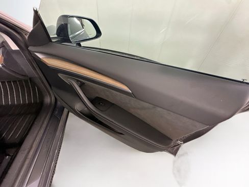 Used 2021 Tesla Model 3 Long Range AWD/4WD image 32