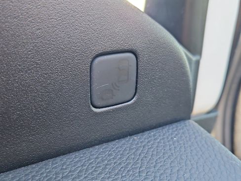 Certified 2022 Honda Pilot Special Edition image 17