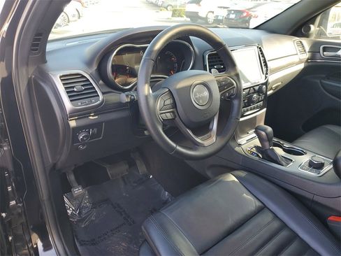Used 2019 Jeep Grand Cherokee Limited X image 18