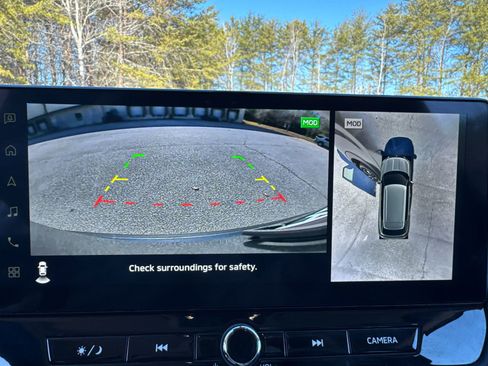 Used 2025 Mitsubishi Outlander SE image 30