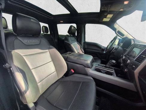 Used 2019 Ford F150 Raptor w/ Equipment Group 802A Luxury AWD/4WD image 19