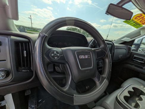 Used 2015 GMC Sierra 2500 4x4 Crew Cab w/ Sierra Convenience Package image 14