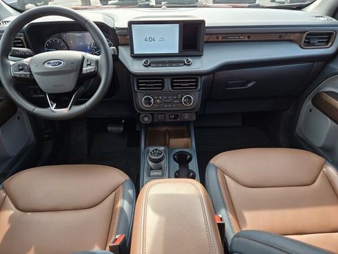 Certified 2023 Ford Maverick Lariat w/ Lariat Luxury Package AWD/4WD image 16