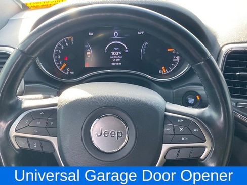 Used 2021 Jeep Grand Cherokee Laredo w/ Security & Convenience Group image 9