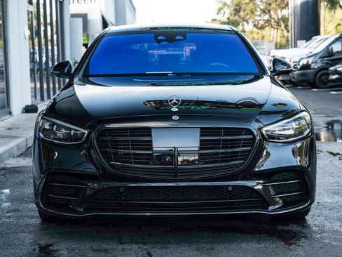 Used 2023 Mercedes-Benz S 500 4MATIC image 4