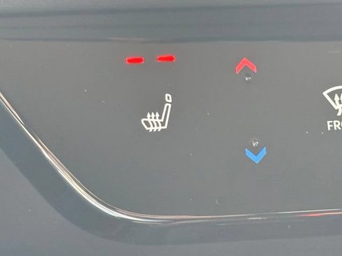 New 2026 Nissan Kicks SR w/ SR Premium Package AWD/4WD image 32