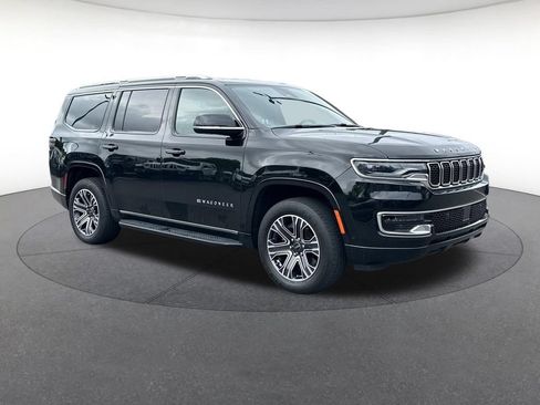 Certified 2025 Jeep Wagoneer 4WD image 8