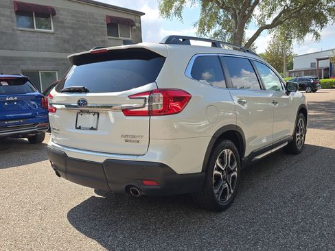 Used 2023 Subaru Ascent Touring AWD/4WD image 7