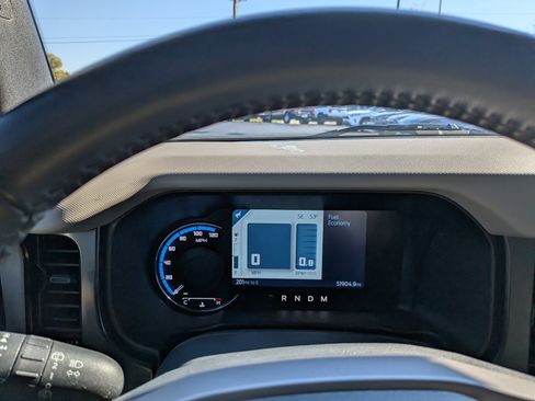 Used 2023 Ford Bronco Wildtrak image 17