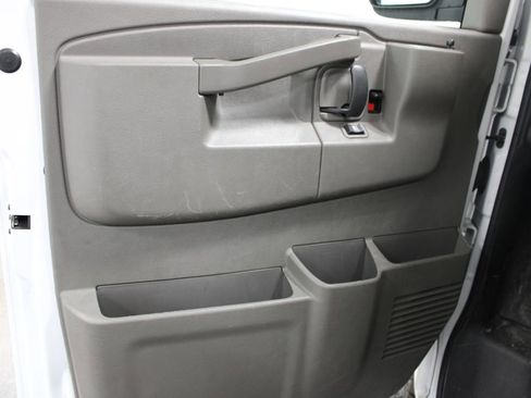 Used 2023 Chevrolet Express 3500 LS image 18