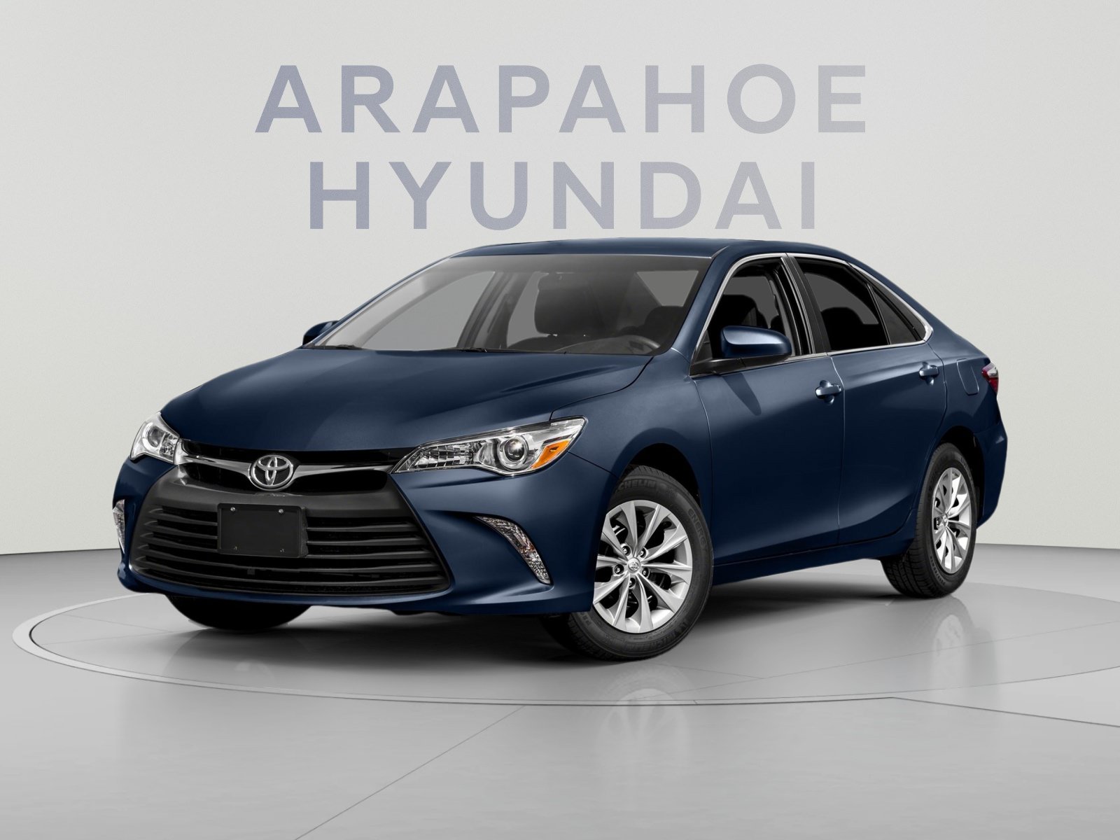 Used 2017 Toyota Camry LE FWD image 1