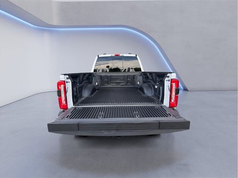 Used 2023 Ford F250 Lariat AWD/4WD image 30