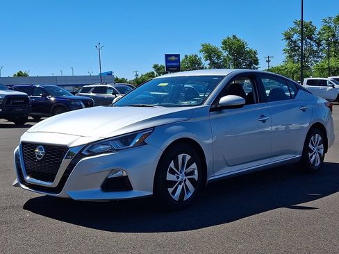 Used 2020 Nissan Altima 2.5 S FWD image 3