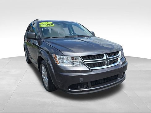 Used 2020 Dodge Journey SE w/ SE Popular Equipment Group FWD image 8