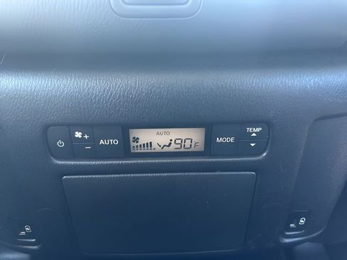 Used 2024 INFINITI QX80 Luxe image 15