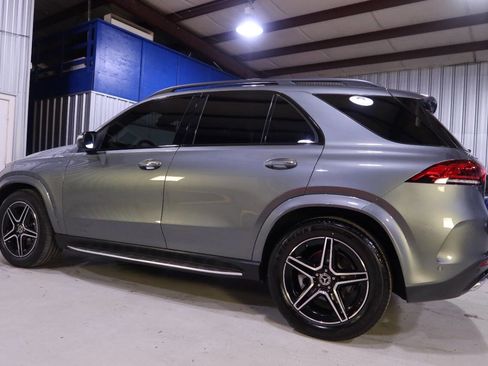 Used 2022 Mercedes-Benz GLE 350 4MATIC w/ AMG Line Exterior image 2
