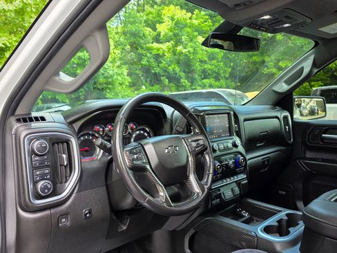 Used 2021 Chevrolet Silverado 1500 RST w/ Convenience Package II AWD/4WD image 13