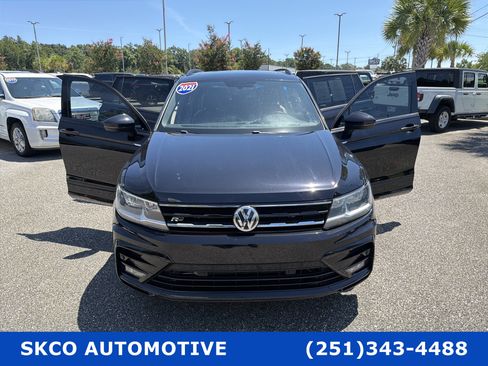 Used 2021 Volkswagen Tiguan SE FWD image 33