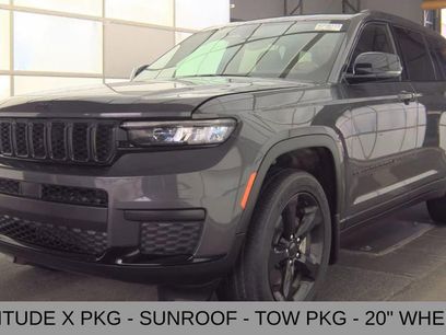 Used 2024 Jeep Grand Cherokee L Altitude