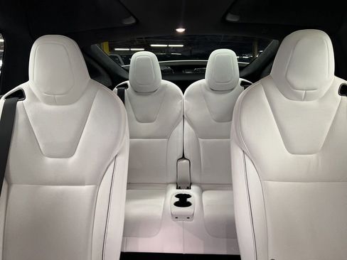 Used 2023 Tesla Model X Plaid image 26