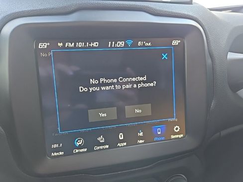 Used 2023 Jeep Renegade Altitude w/ Sun/Sound Group image 58