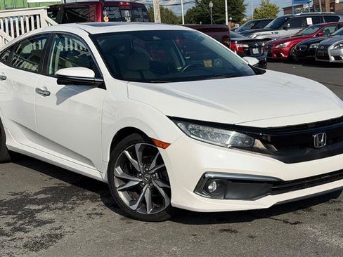 Used 2020 Honda Civic Touring image 8