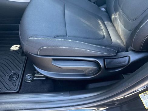 Certified 2024 Hyundai Tucson SE AWD/4WD image 11