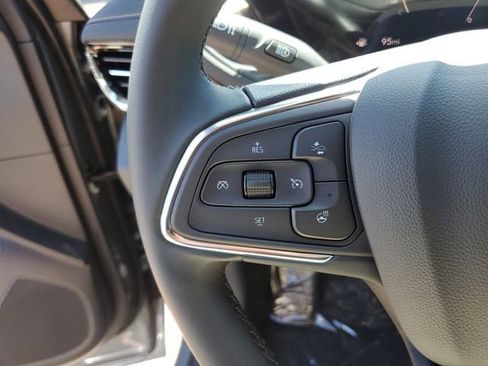 New 2026 Buick Envista Avenir FWD image 28