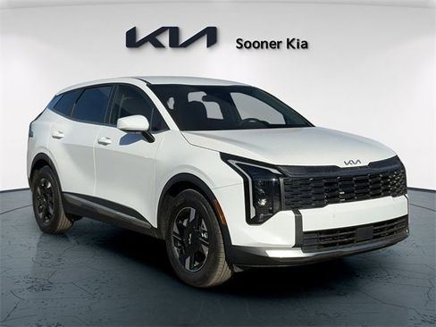 Certified 2026 Kia Sportage LX image 8