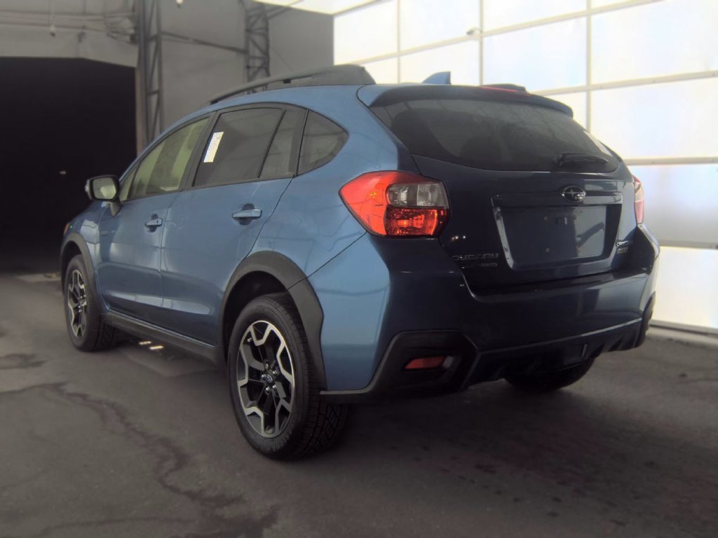 Used 2017 Subaru Crosstrek 2.0i Limited AWD/4WD image 6