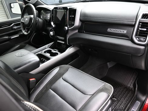 Used 2020 RAM 1500 Laramie w/ Sport Appearance Package AWD/4WD image 40