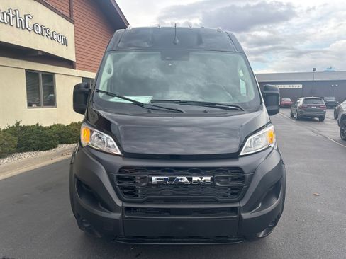 New 2025 RAM ProMaster 3500 w/ Power Group image 2