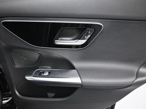 Used 2022 Mercedes-Benz C 300 Sedan image 30