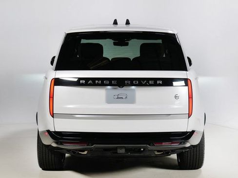 Certified 2024 Land Rover Range Rover SV AWD/4WD image 7