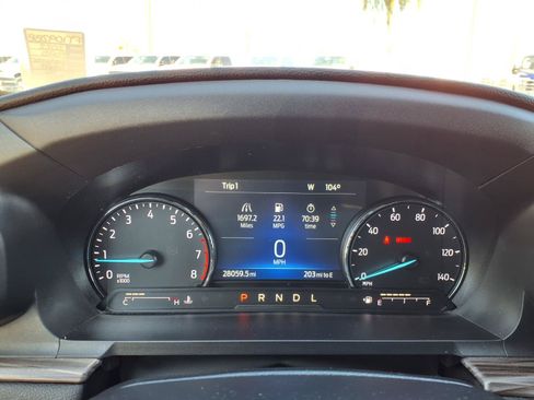 Certified 2022 Ford Explorer Limited w/ Limited Technology Package RWD image 27