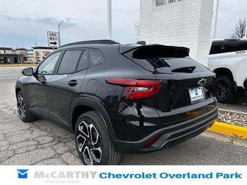 New 2026 Chevrolet Trax RS image 4